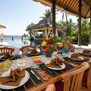 Villa Tri Murti Lovina Dining
