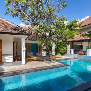 Villa Andaman Pool Daylight 09