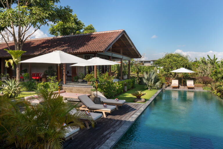 House Abadi Pool Day